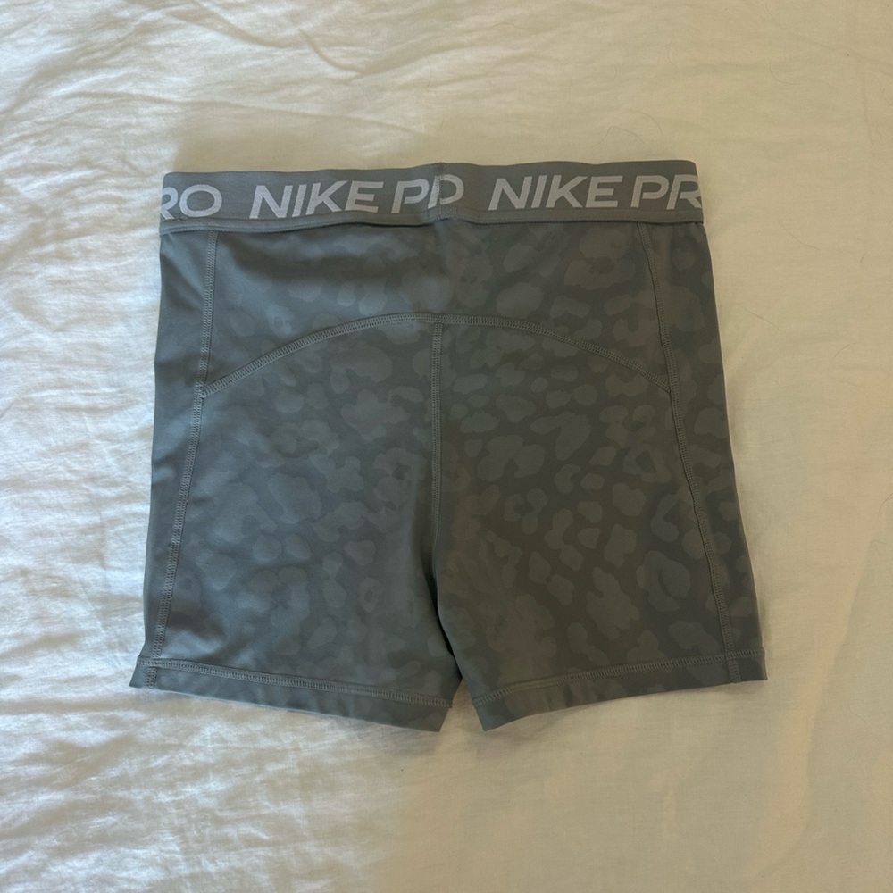Nike Pro Charcoal Leopard Print Shorts